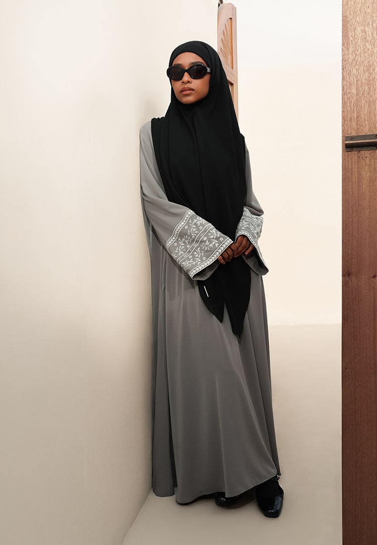 QUELLIA ABAYA - 140CM - Image 28