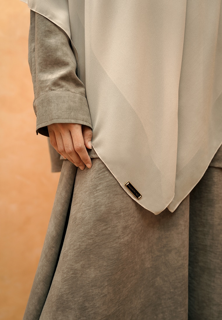 QAMARA KHIMAR INSTANT 3.0 - TAN - Image 6